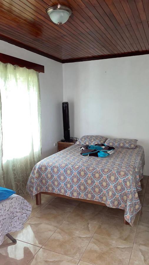 Las Pavitas Cottages La Fortuna Exterior photo